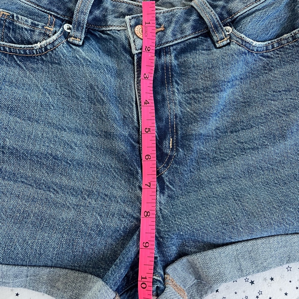 American Eagle Highest Rise Mom Shorts Confort Stretch Waistband - Picture 8 of 13